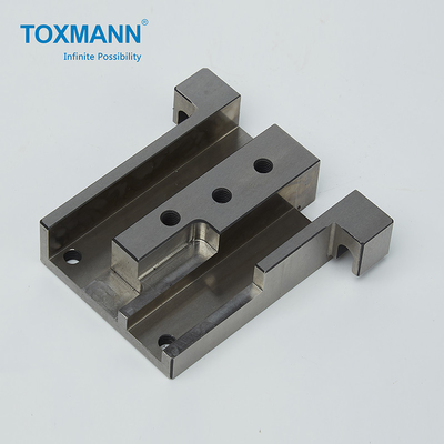 Automatyczne precyzyjne części obrabiane CNC S136 Tolerancja materiału 0,02 mm